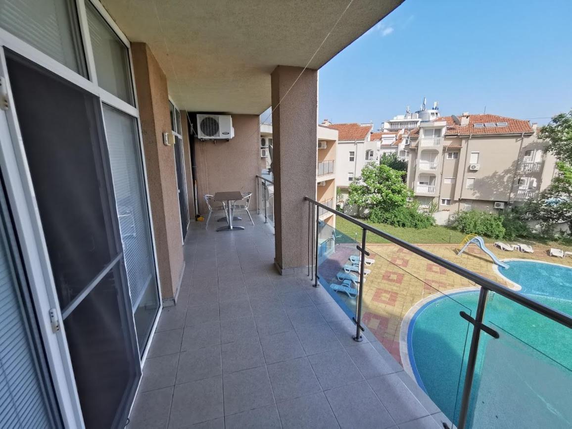 Appartement In Semiramida Gardens ساني بيتش المظهر الخارجي الصورة